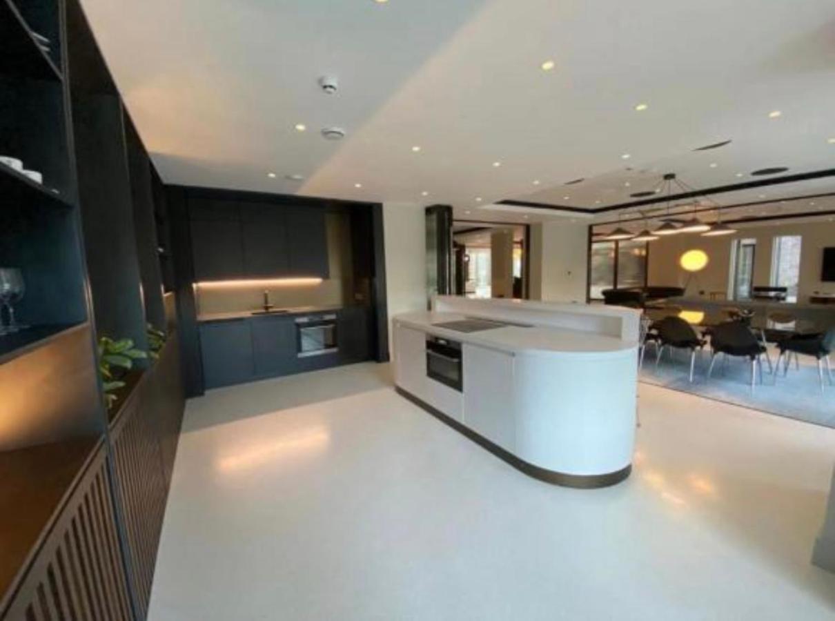 Brand New Luxury Manchester City Centre 2 Bed Apartment Skyline Views المظهر الخارجي الصورة
